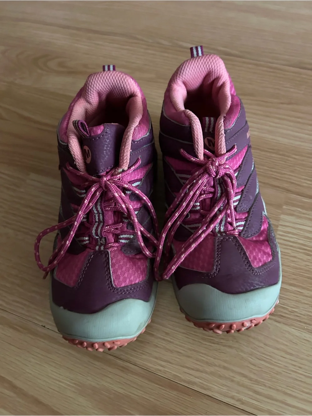 Merrell Pink Berry Chameleon 7 Access Mid Top Hiking Waterproof Boots Size 13.5M